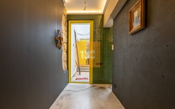 Property slide 24