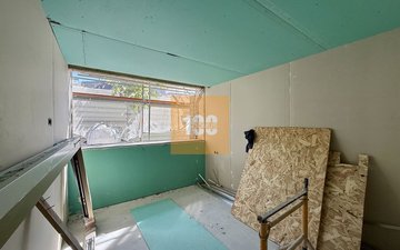 Property slide 31