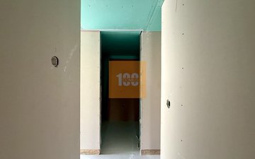 Property slide 32