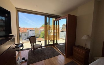 Property slide 22