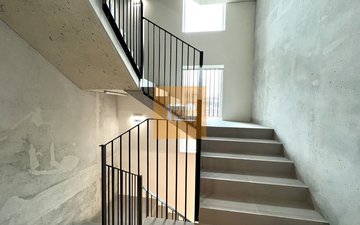 Property slide 21