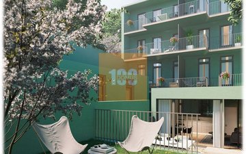 Property slide 32