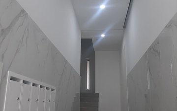 Property slide 20