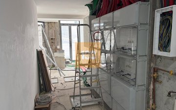 Property slide 18
