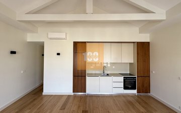 Property slide 17