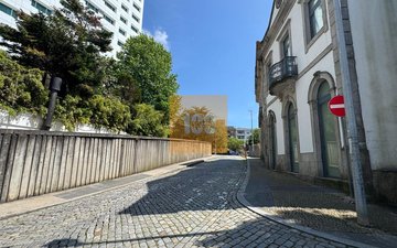 Property slide 30