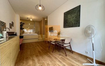 Property slide 16