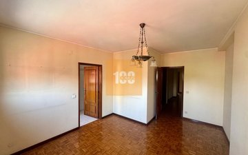 Property slide 33
