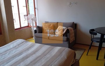 Property slide 10