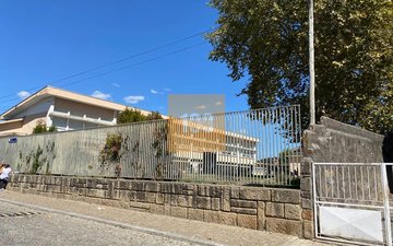 Property slide 22