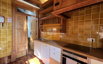 Property slide 31