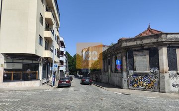Property slide 21