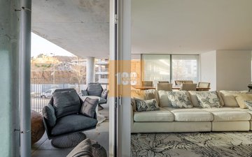Property slide 6