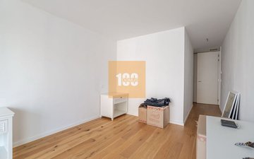 Property slide 21