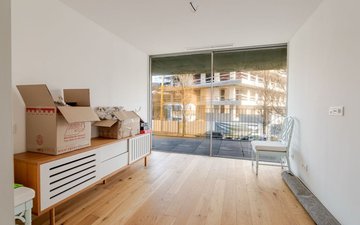 Property slide 22