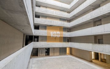 Property slide 32