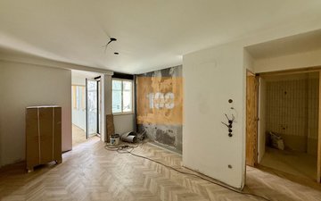 Property slide 4