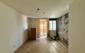 Property slide 5