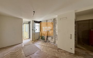 Property slide 4