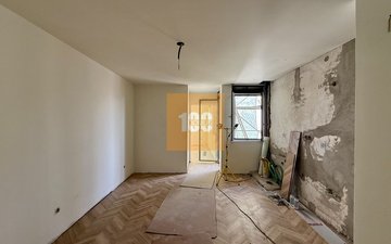 Property slide 5