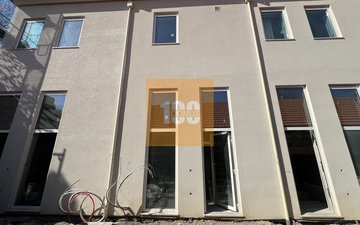 Property slide 16