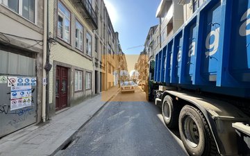 Property slide 42