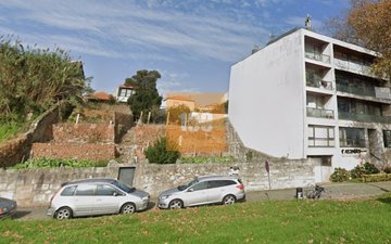 Property slide 23