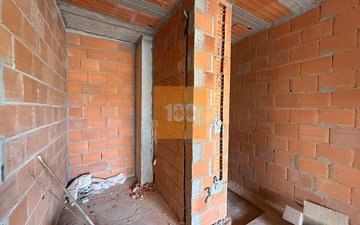 Property slide 21