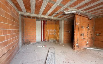 Property slide 7
