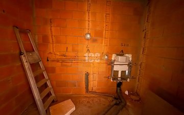 Property slide 19