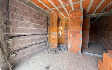 Property slide 22