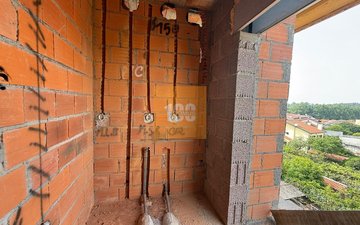 Property slide 25