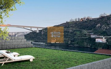 Property slide 32