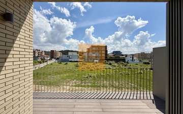 Property slide 34