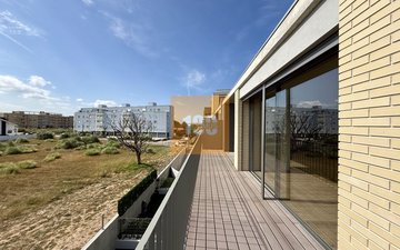 Property slide 40