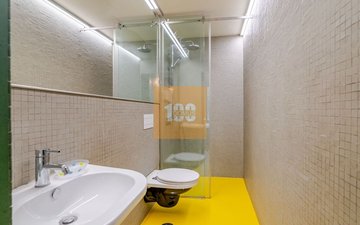 Property slide 20