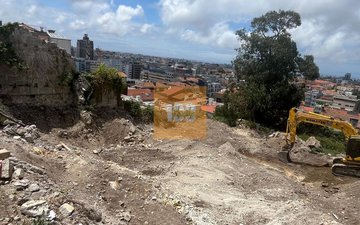 Property slide 18