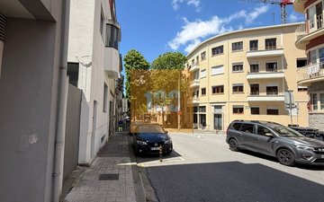 Property slide 25