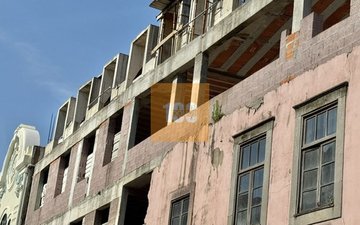 Property slide 7