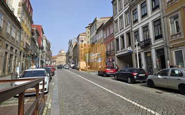 Property slide 17