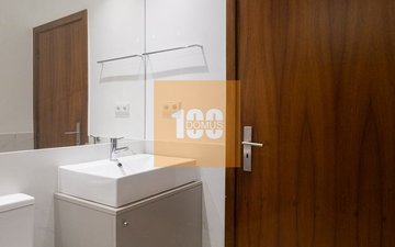 Property slide 28