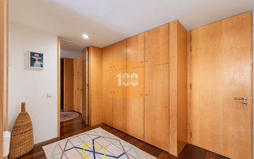 Property slide 16
