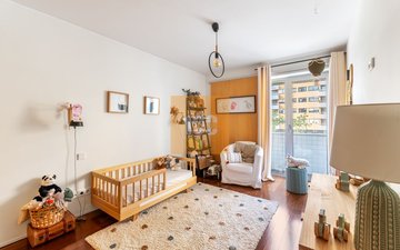 Property slide 17