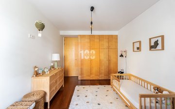 Property slide 18