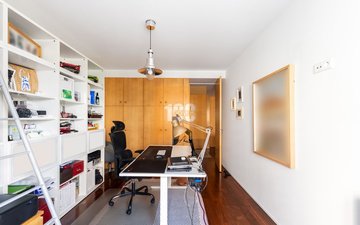 Property slide 21