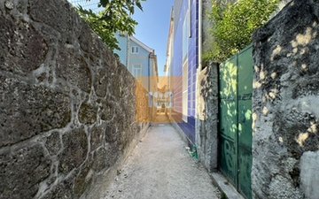 Property slide 29