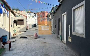 Property slide 35