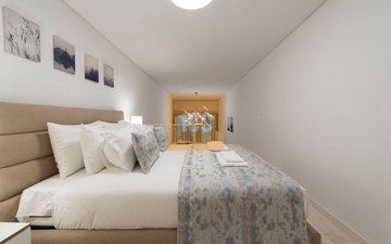 Property slide 24