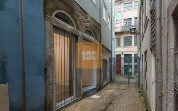 Property slide 31
