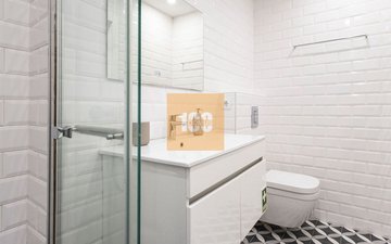 Property slide 18